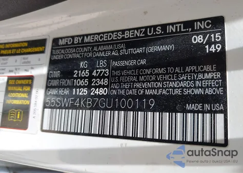 2016 Mercedes-Benz C 300 4Matic z USA, uszkodzony, nr VIN 55SWF4KB7GU100119